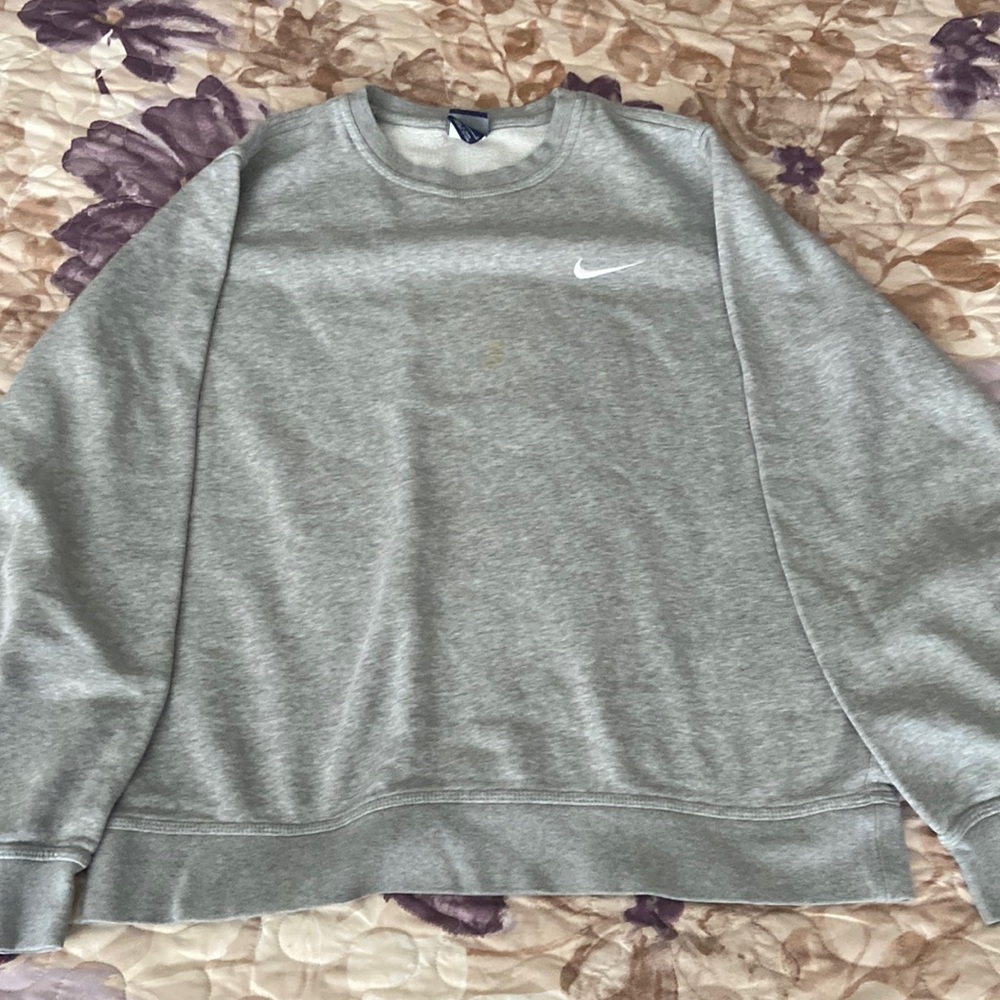 mens L Nike Crewneck sweatshirt